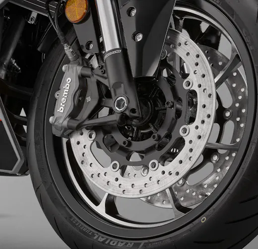 Model-Details SRK-600-RS SRK-600-RS-details-3-brembo