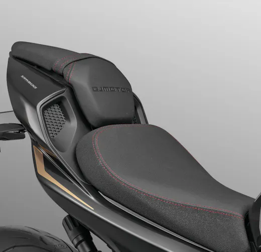 Model-Details SRK-800 SRK-800-Details-8-riding-position