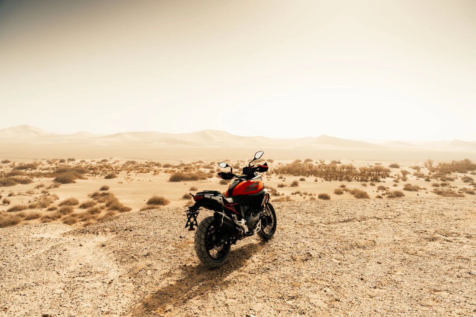 placeholder find-a-dealership-header-desert